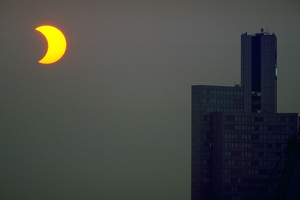 Partielle Sonnenfinsternis 2003