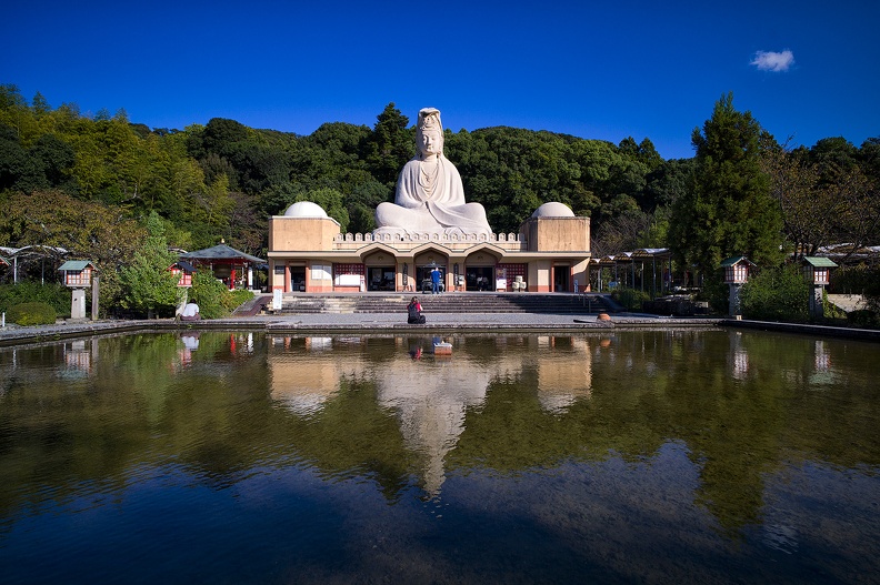 02 - Kyoto - 03 - Ryozen Kannon 02.jpg