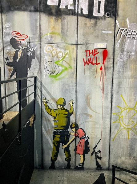 09 - Banksy - 14.jpg