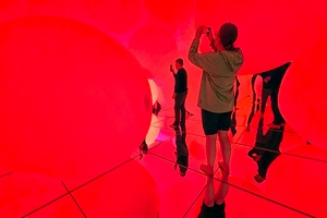 TeamLab Planets