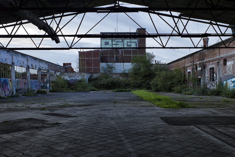 Norton-Werk 24.jpg